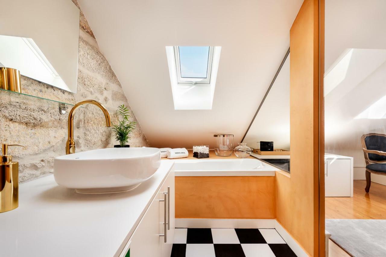 Maison Cabral Porto Bagian luar foto